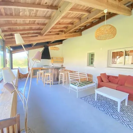 La Maison Leon Holiday home *